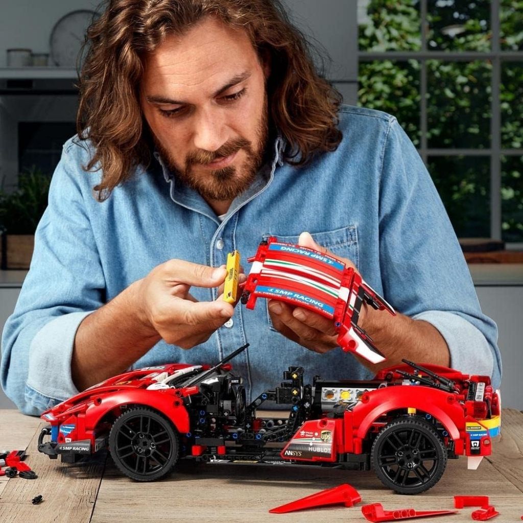 LEGO Technic Ferrari 488 GTE 42125