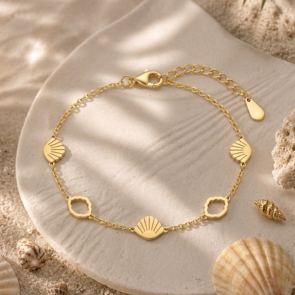 Coastal Gold Seashell Bracelet