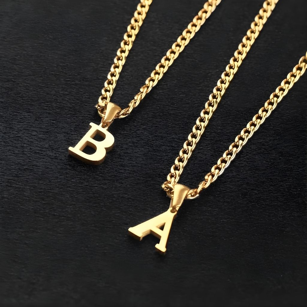 Chunky Chain Initial Pendant Necklace