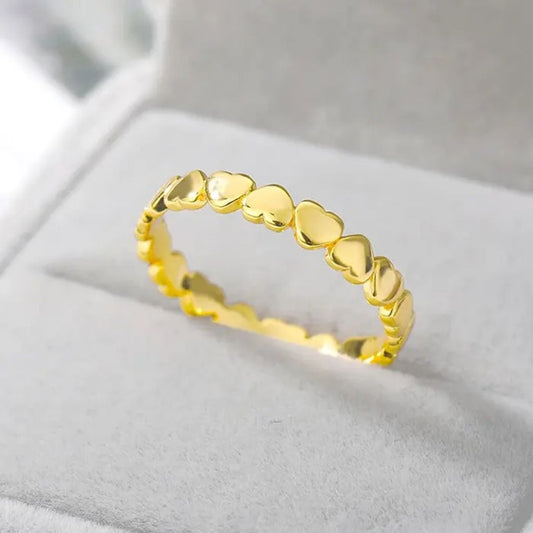 Gold heart stackable ring