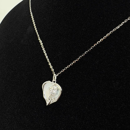 Heart of Blossom Necklace