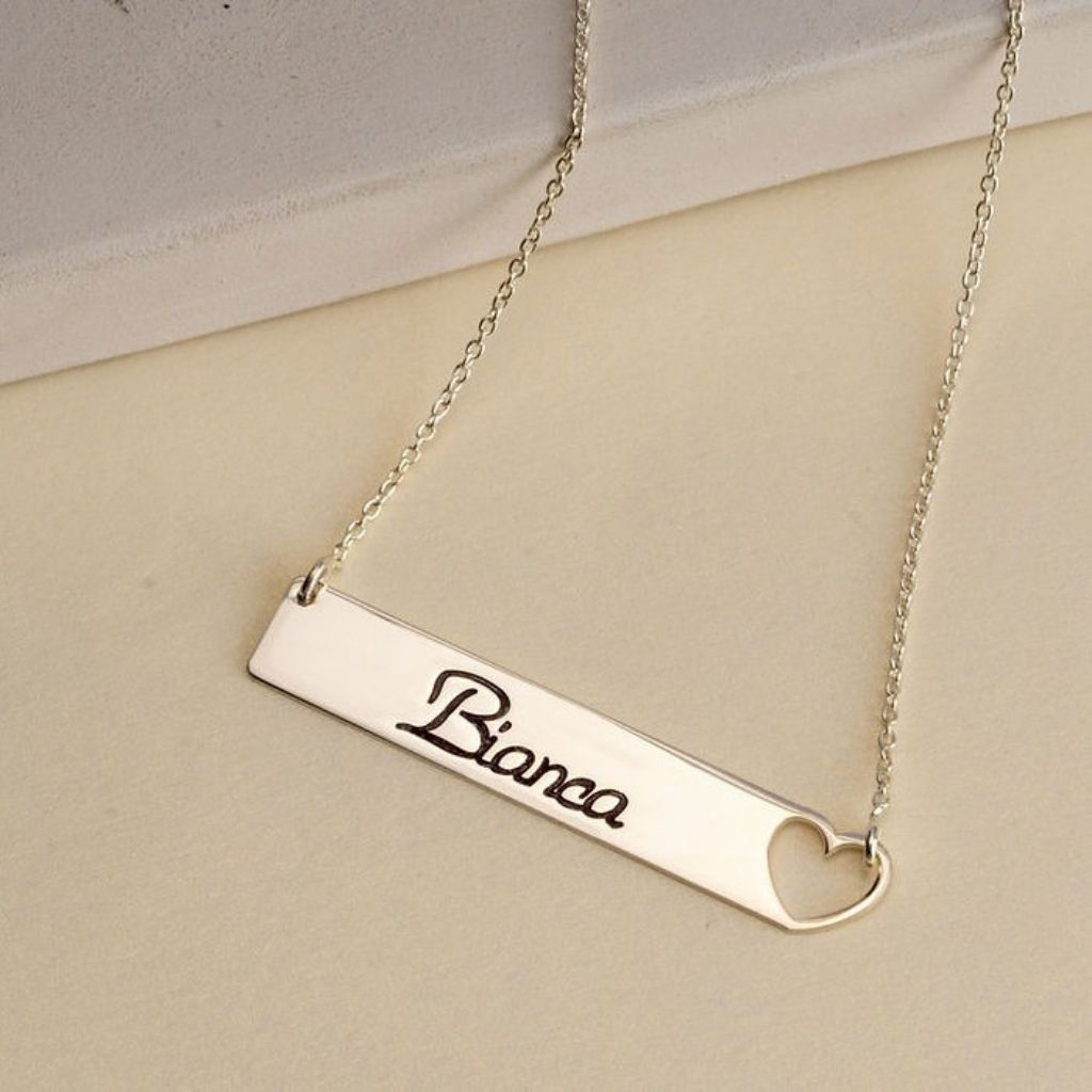 Classic Heart Cut Out Bar Necklace