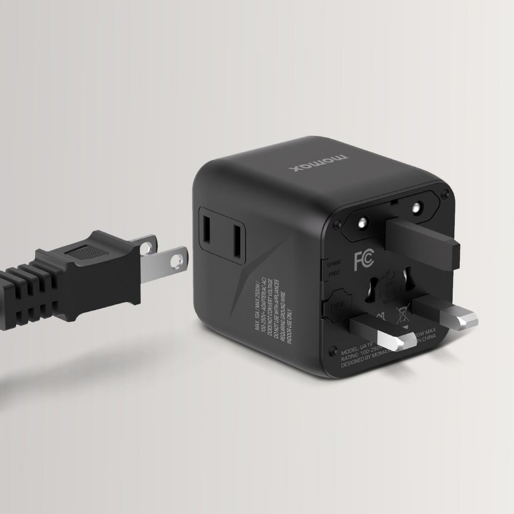 Momax 1-World Universal Travel Adaptor With Dual AC