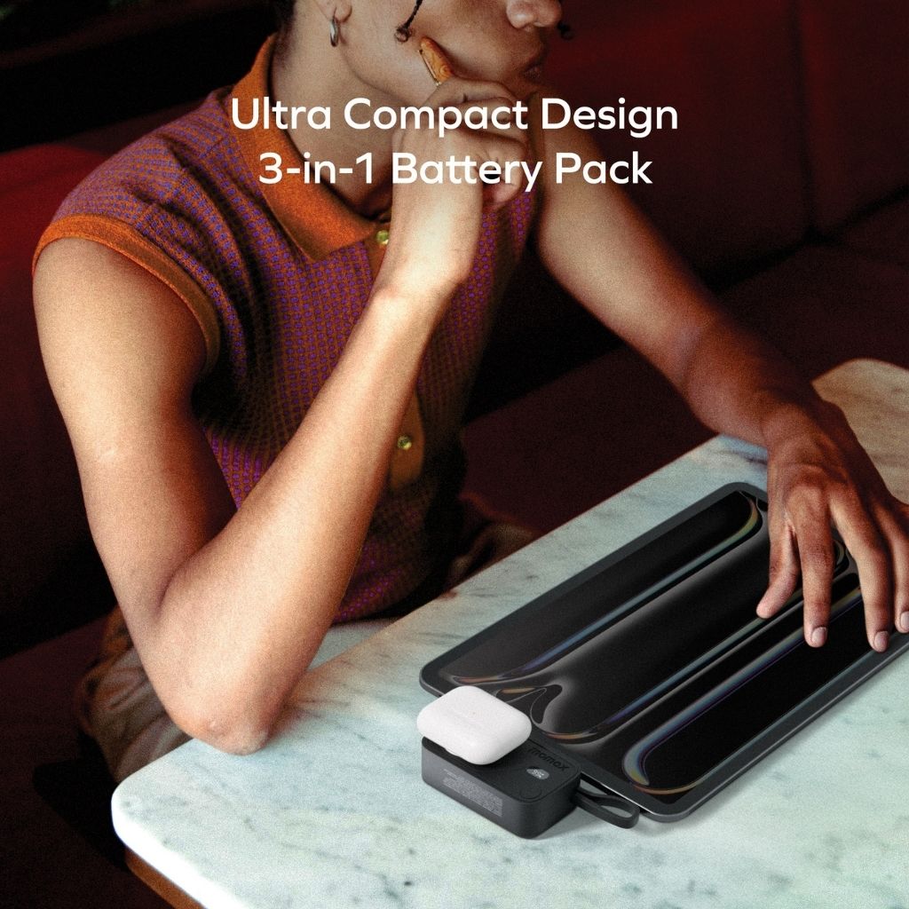 Momax 5000mAh Magnetic Power Bank with USB-C Plug and Apple Watch Charger