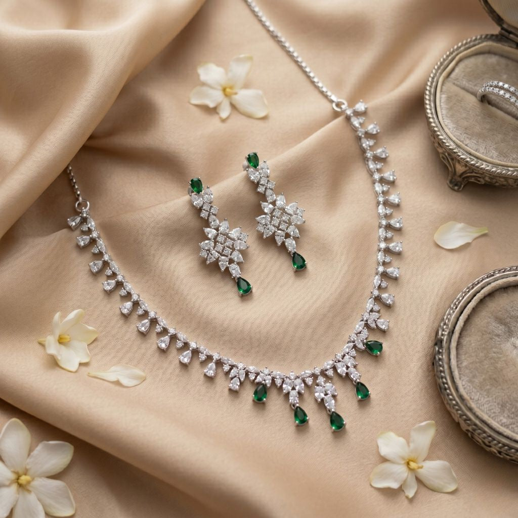 Enchanted Ivy Necklace And Earrings Set