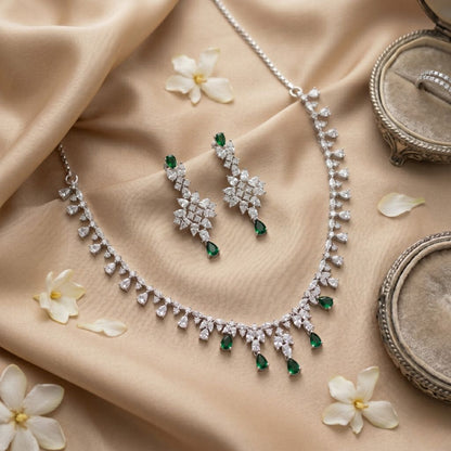 Enchanted Ivy Necklace And Earrings Set
