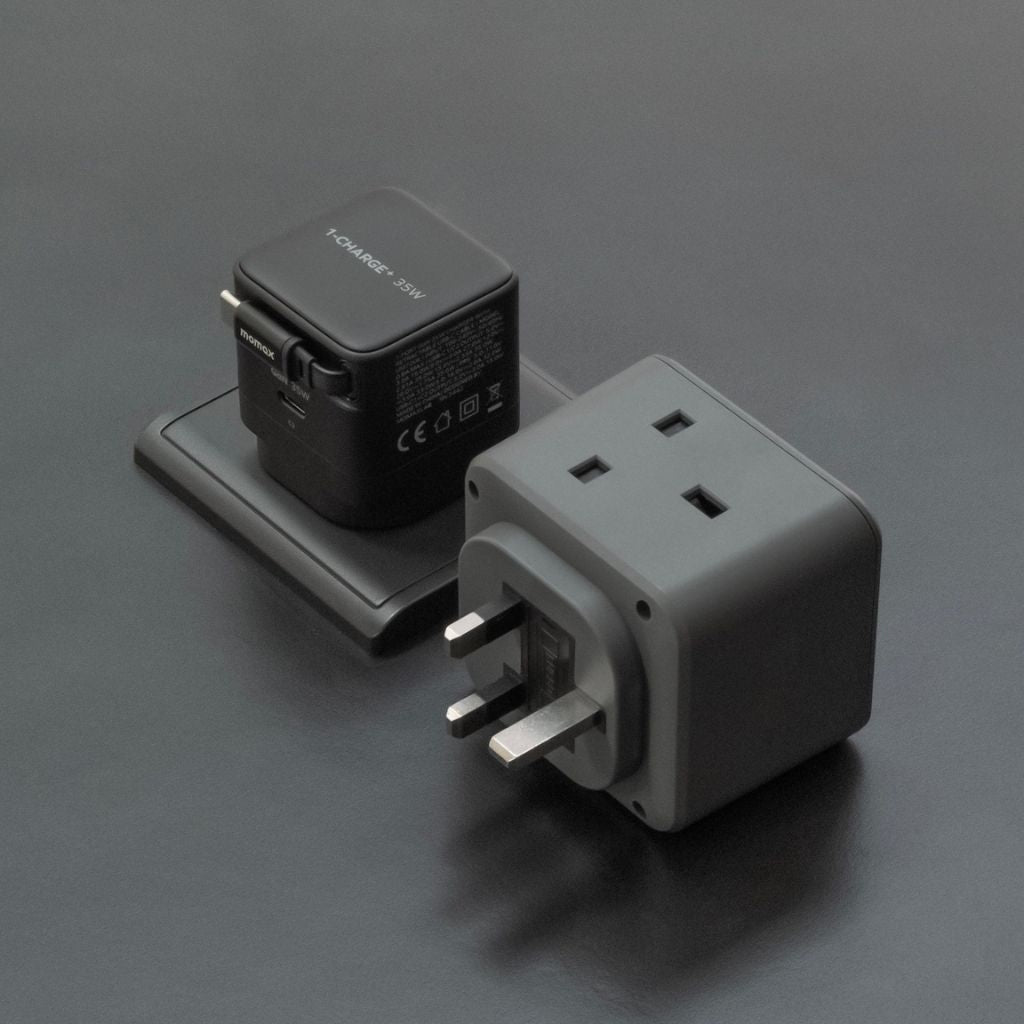 Momax 1-Charge 35W GaN 1-Port Charger With Built-In Usb-C Cable