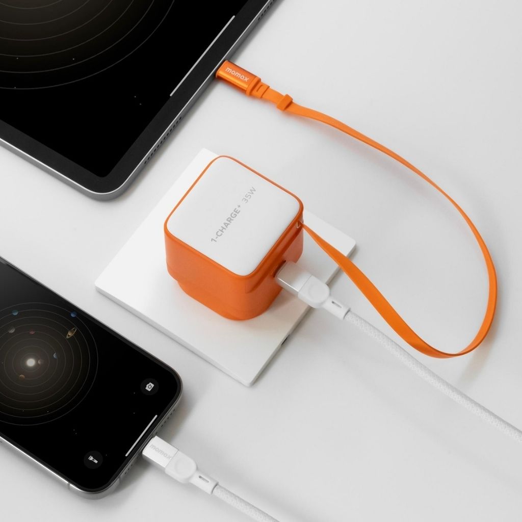 Momax 1-Charge 35W GaN 1-Port Charger With Built-In Usb-C Cable