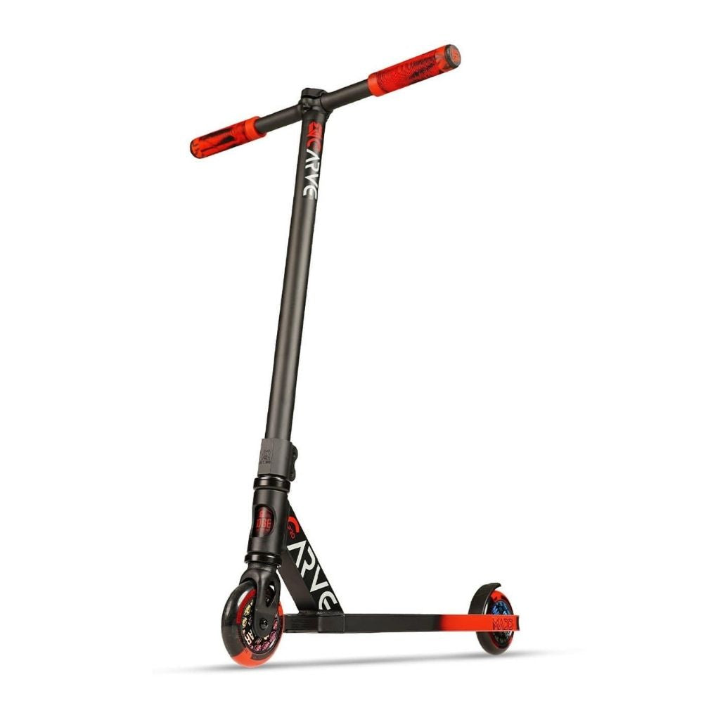 Madd Gear Carve Pro Stunt Scooter - Black / Red