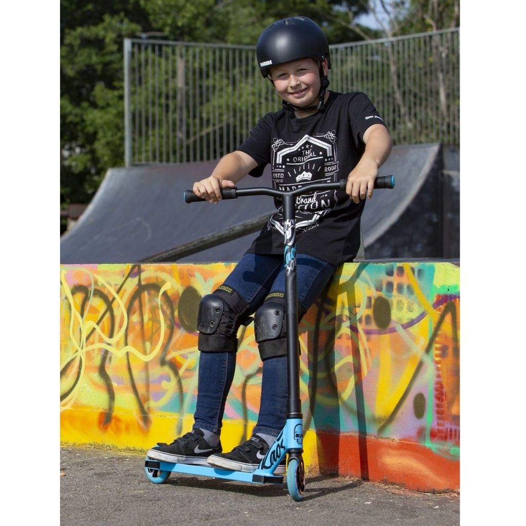 Madd Gear Carve Pro Stunt Scooter - Black / Red