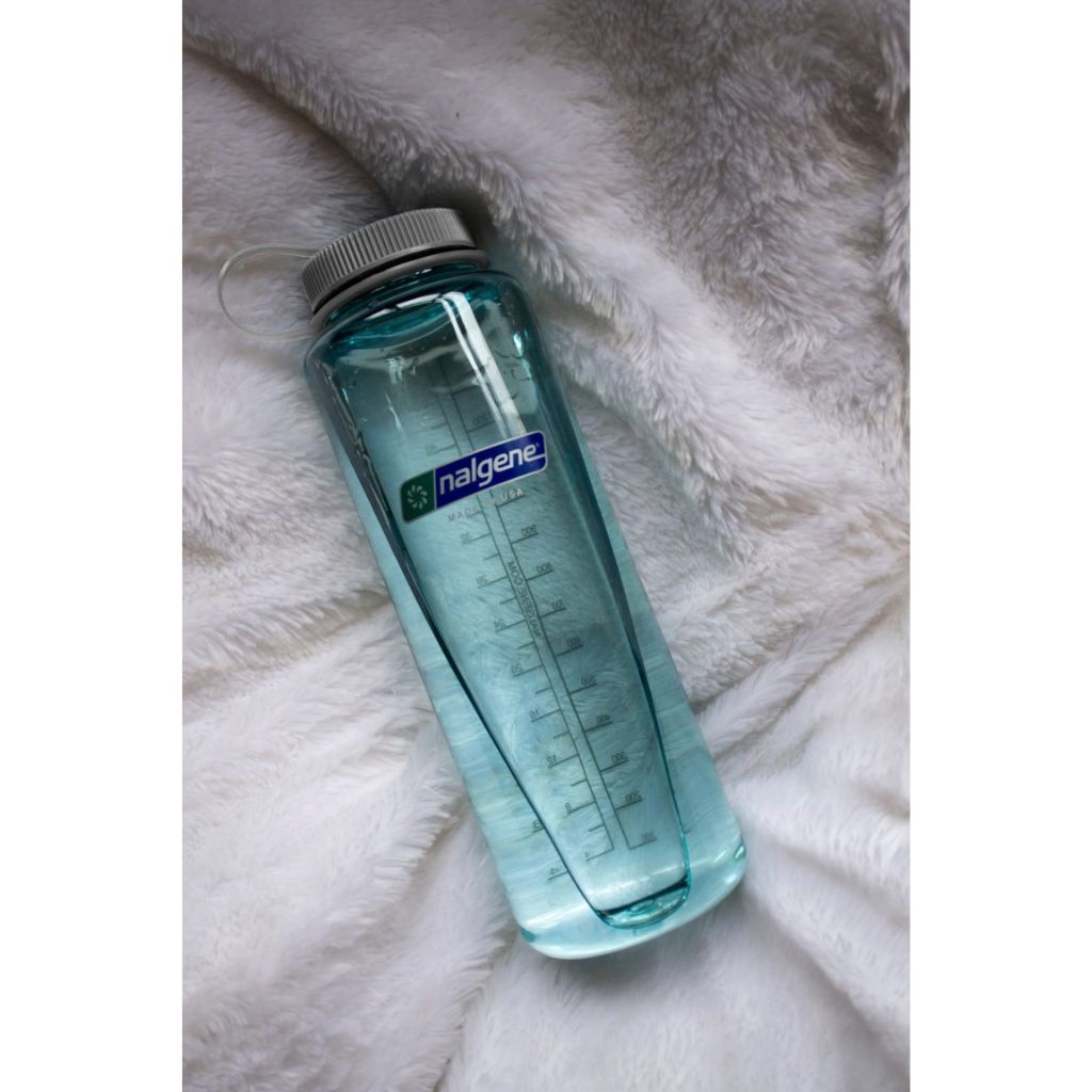 Nalgene Wide Mouth 48oz Bottle – Durable, Leak-Proof & BPA/BPS-Free - Seafoam