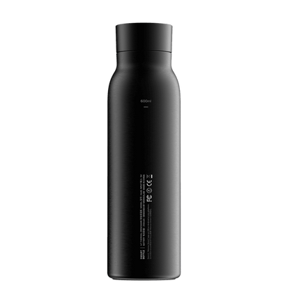 Black water bottle on a transparent background