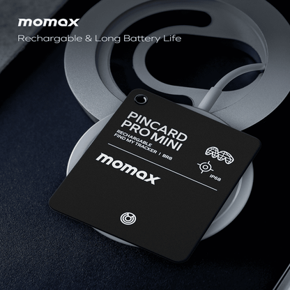 Momax Pincard Pro Mini device with branding and product details on a dark background