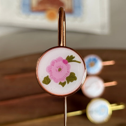 Cultural Metalic Bookmark Pink Flower