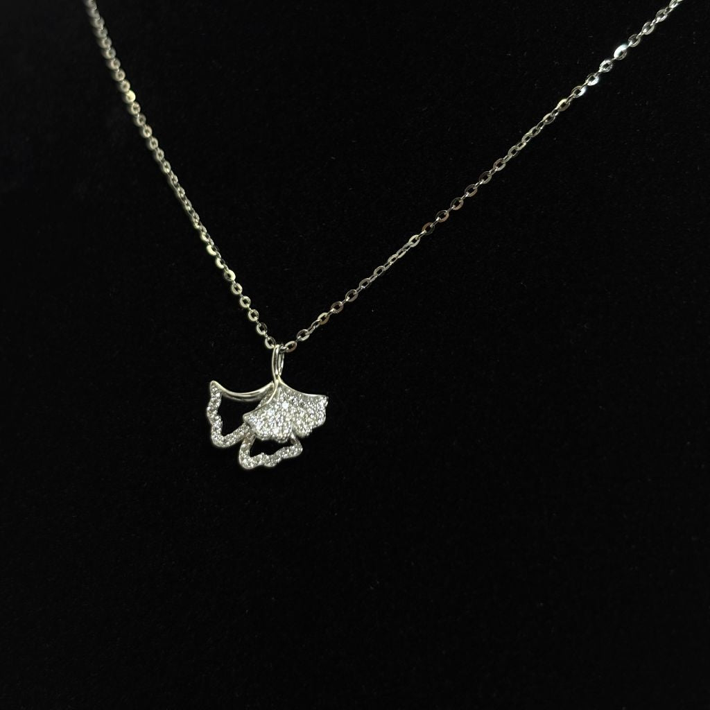 Ivy Glow Necklace