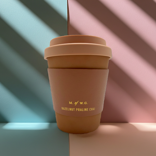 DW Home Hazelnut Praline Chai  Single Candle 907g